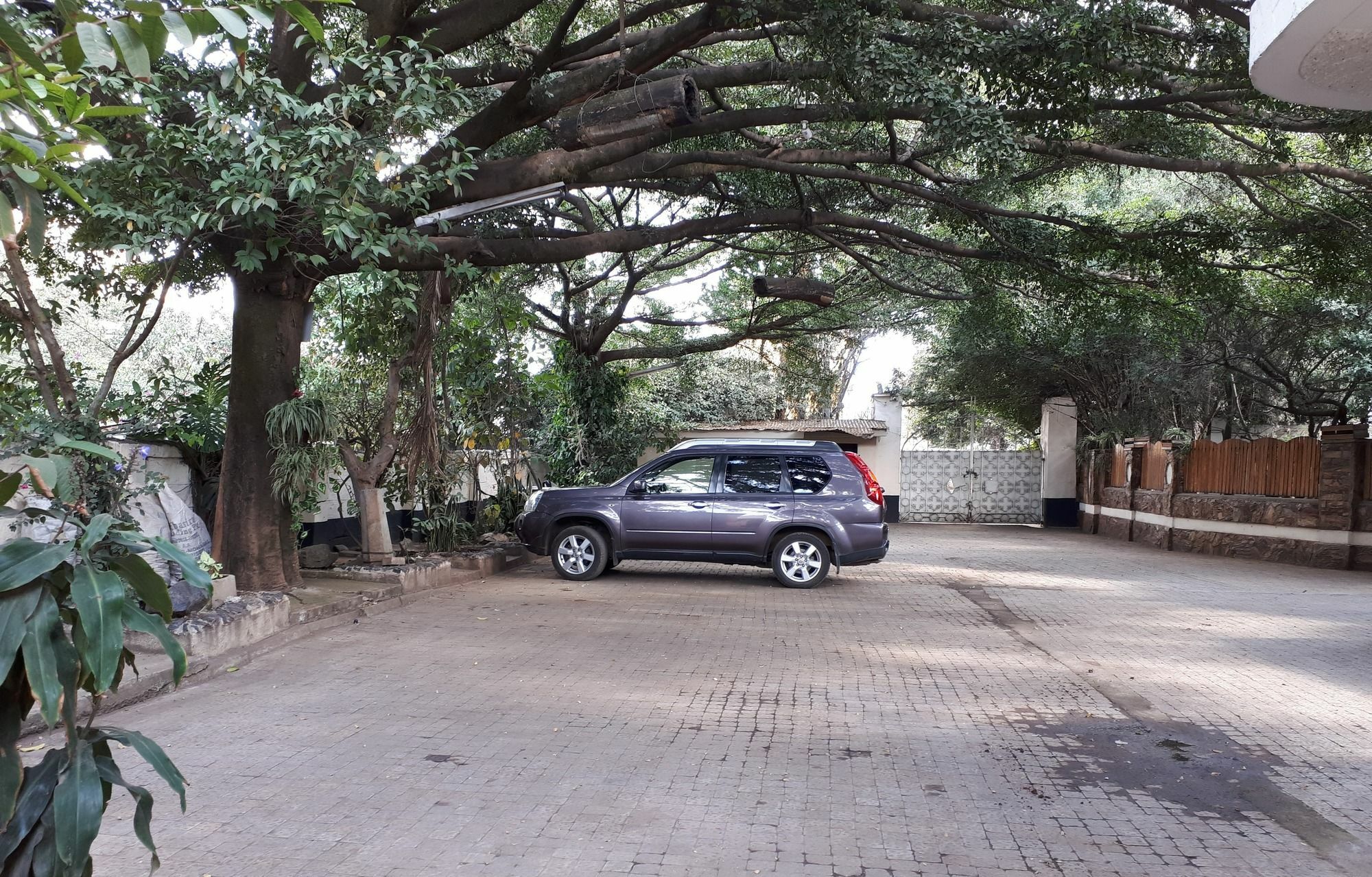 Bermuda Garden Hotel Nairobi Esterno foto